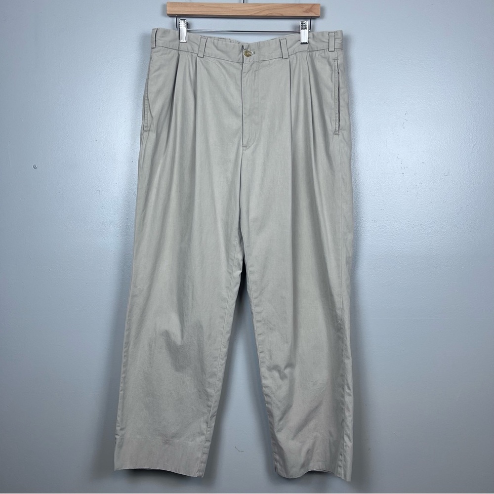 Bills Khakis Men's Original Twill Classic Fit Pleated Pants M2P Size 36; Office